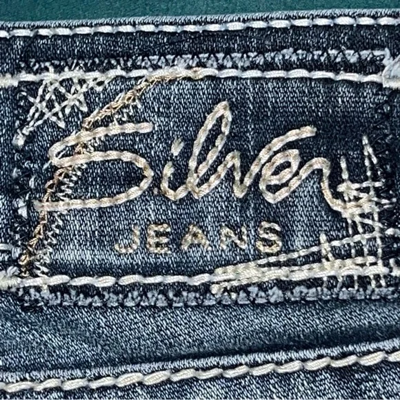 Silver Jeans For Girls/Women W27/L32 SUKI Boot Cut 195165AF438 26173 Very Nice - Picture 9 of 9
